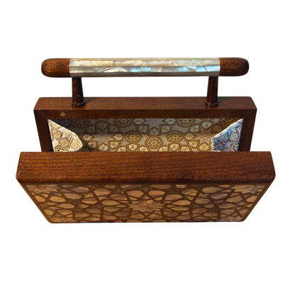 Falak – Luxuriöse Damaszener Clutch mit Perlmutt & Brokatfutter