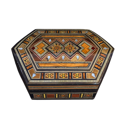 Handgefertigte Mosaik-Schatulle aus Damaskus – Perlmutt & Samt
