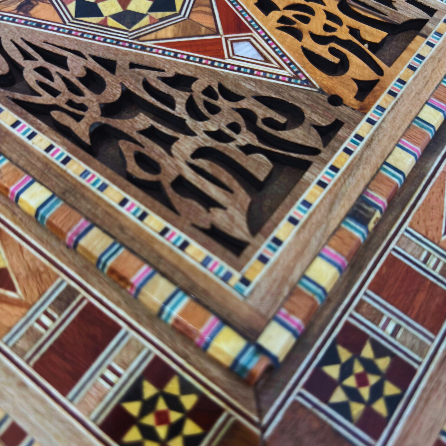 Damaszener Mosaik-Schmuck- & Erinnerungsbox – Handgefertigte Eleganz