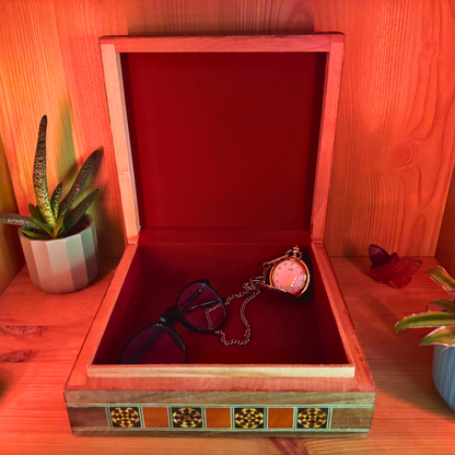 Caixa Damasquina – Feita à Mão para Joias e Recordações